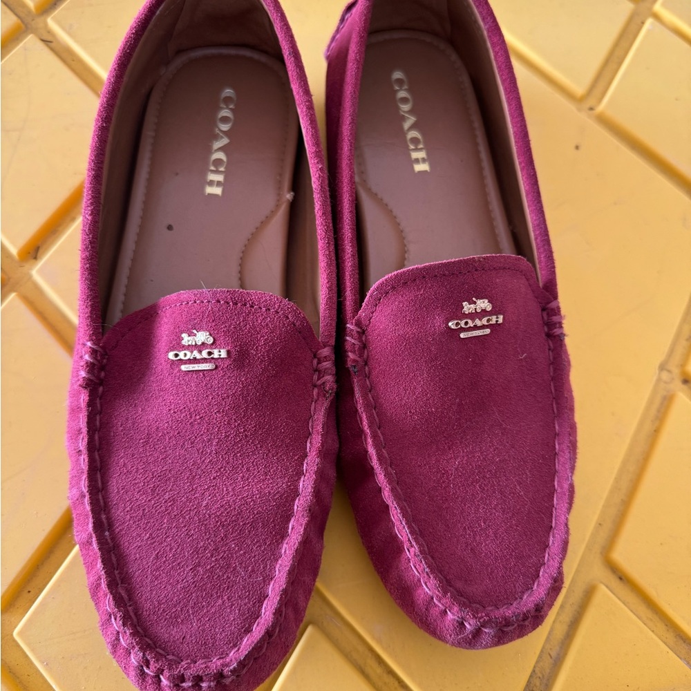 Coach loafers like new